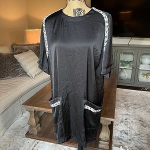 NWT Koch Black/White Short Sleeve Relaxed T-shirt Style Renzo Dress w/ Pockets